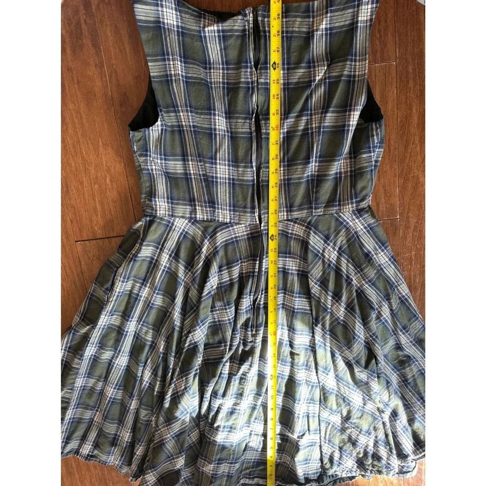 Magnolia Place 3XL Plus Size Plaid Print Sleeveless grunge 90s y2k